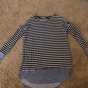 Long sleeve navy/white shirt